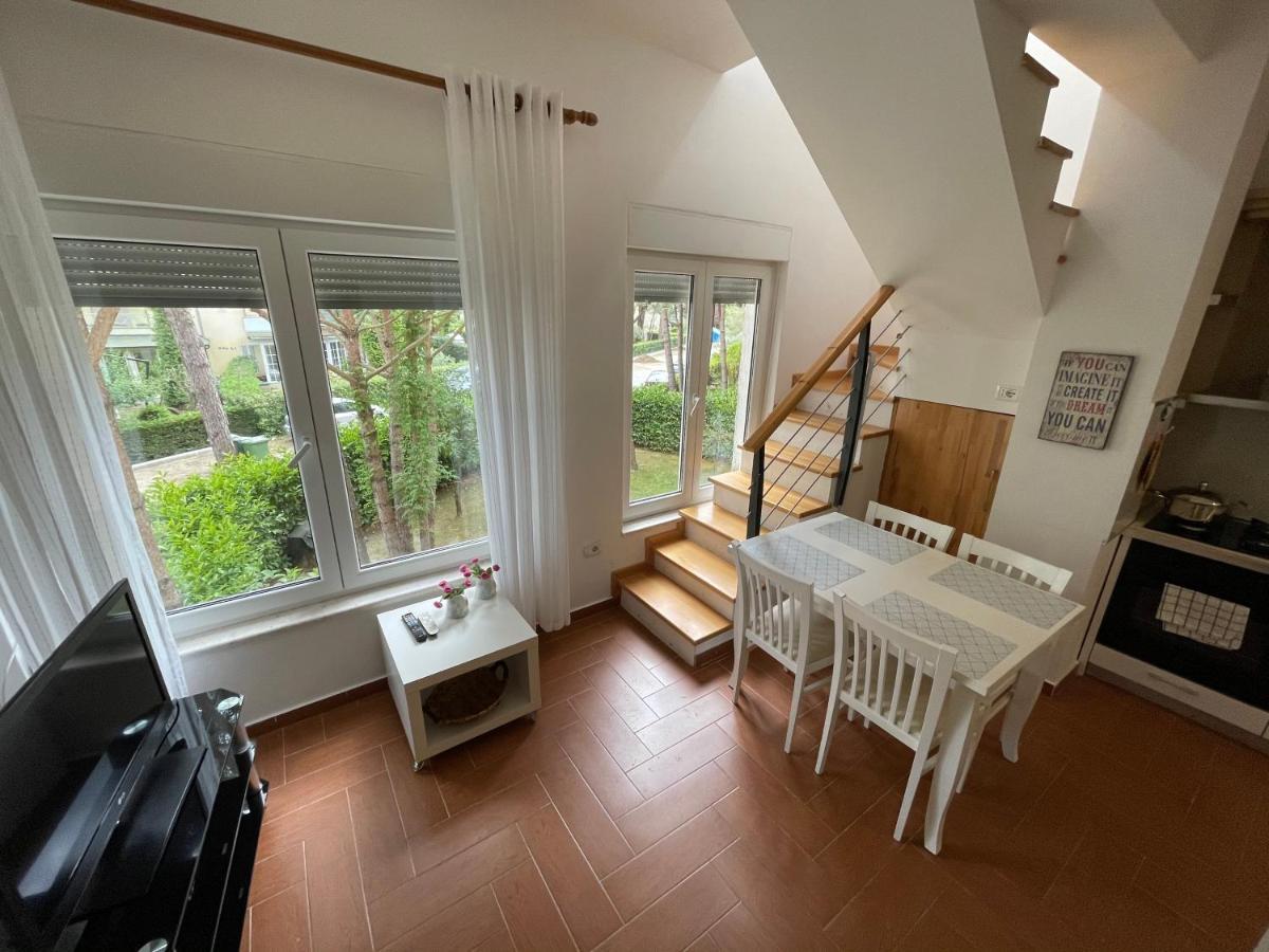 Apartment Gjiri Lalzit Durrës